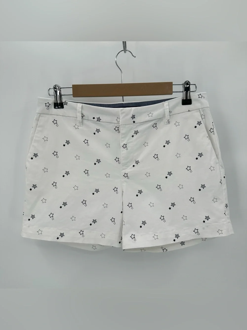 TOMMY HILFIGER Shorts Womens 6 White Star Print Chino Hollywood Stretch-read